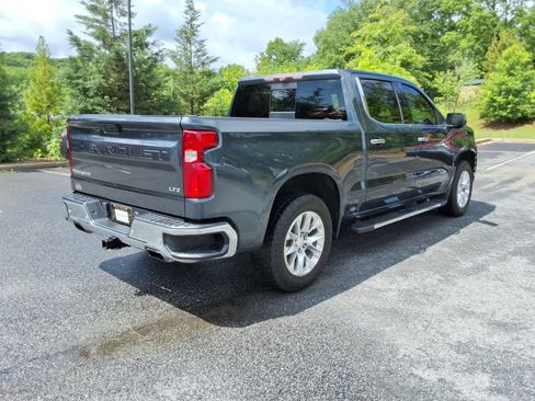 Used 2020 Chevrolet Silverado 1500 LTZ w/ LTZ Premium Package AWD/4WD image 5