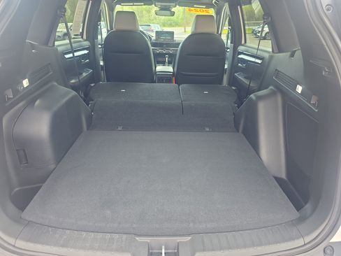 Used 2024 Honda CR-V Sport Touring image 17