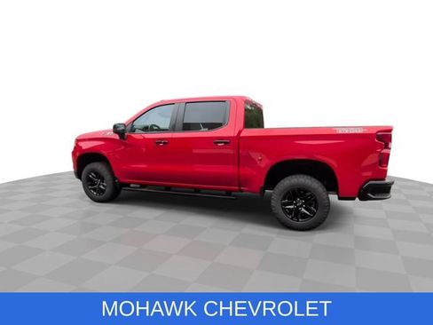 Used 2023 Chevrolet Silverado 1500 LT Trail Boss w/ Protection Package AWD/4WD image 7