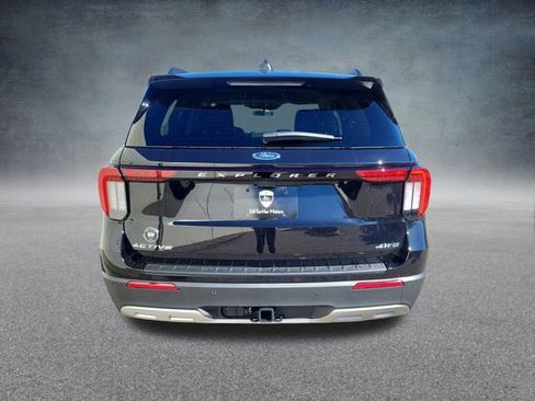 New 2026 Ford Explorer Active image 5