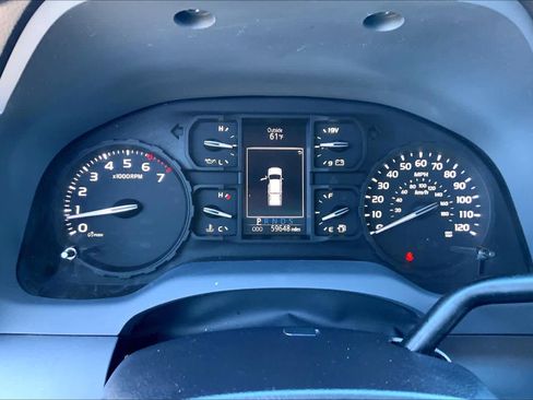 Used 2020 Toyota Tundra SR image 23