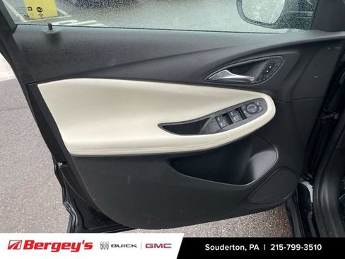 Certified 2024 Buick Encore GX Preferred FWD image 26