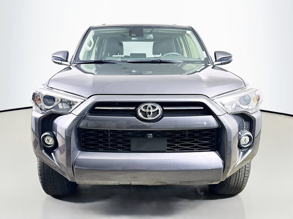 Used 2023 Toyota 4Runner SR5 Premium w/ Moonroof Package AWD/4WD image 2