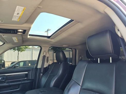 Used 2018 RAM 2500 Laramie w/ Sport Appearance Group AWD/4WD image 4