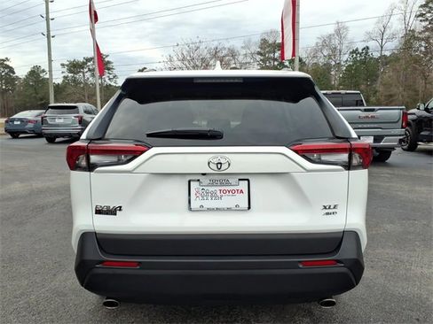 Used 2025 Toyota RAV4 XLE image 2