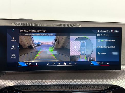 Used 2026 BMW 330i Sedan w/ M Sport Package image 23