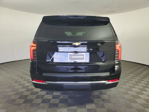 New 2026 Chevrolet Suburban LS RWD image 5