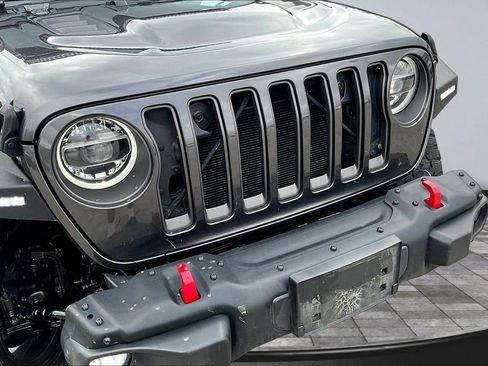 Used 2018 Jeep Wrangler Unlimited Rubicon AWD/4WD image 11