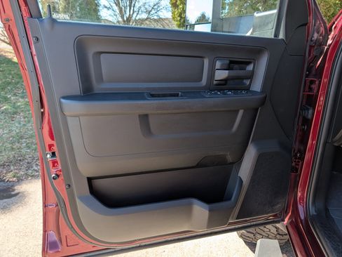 Used 2020 RAM 2500 Tradesman image 31