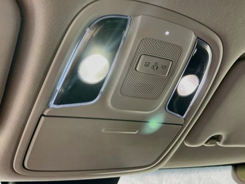 Used 2019 Kia Stinger RWD image 20