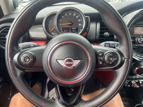 Used 2016 MINI Cooper 4-Door Hardtop FWD image 21