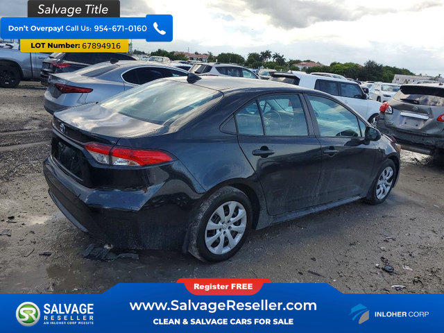 Used 2021 Toyota Corolla LE FWD image 4