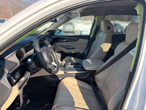 New 2026 Acura MDX SH-AWD w/ Advance Package image 11