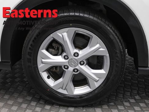 Used 2023 Honda HR-V LX image 30