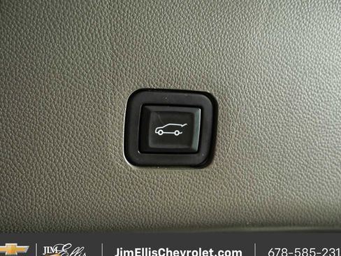 Certified 2021 Chevrolet Traverse LT AWD/4WD image 33