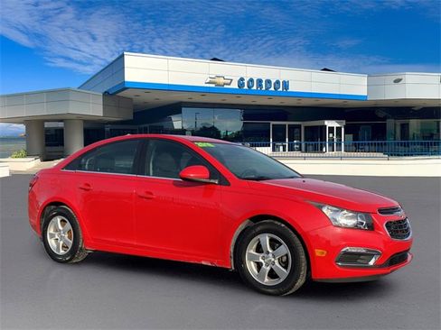 Used 2016 Chevrolet Cruze LT image 6