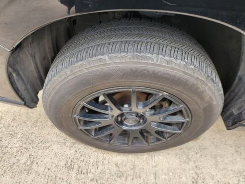 Used 2018 Subaru Forester 2.5i Premium w/ Popular Package #3B image 8