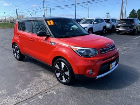 Used 2017 Kia Soul + w/ Designer's Package image 7