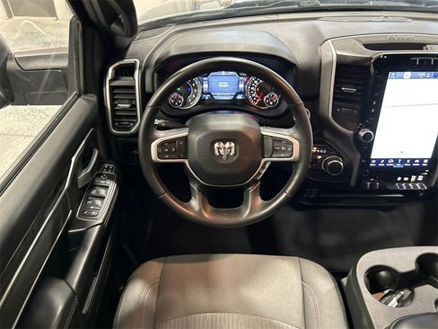 Used 2024 RAM 2500 Big Horn w/ Level 2 Equipment Group image 26