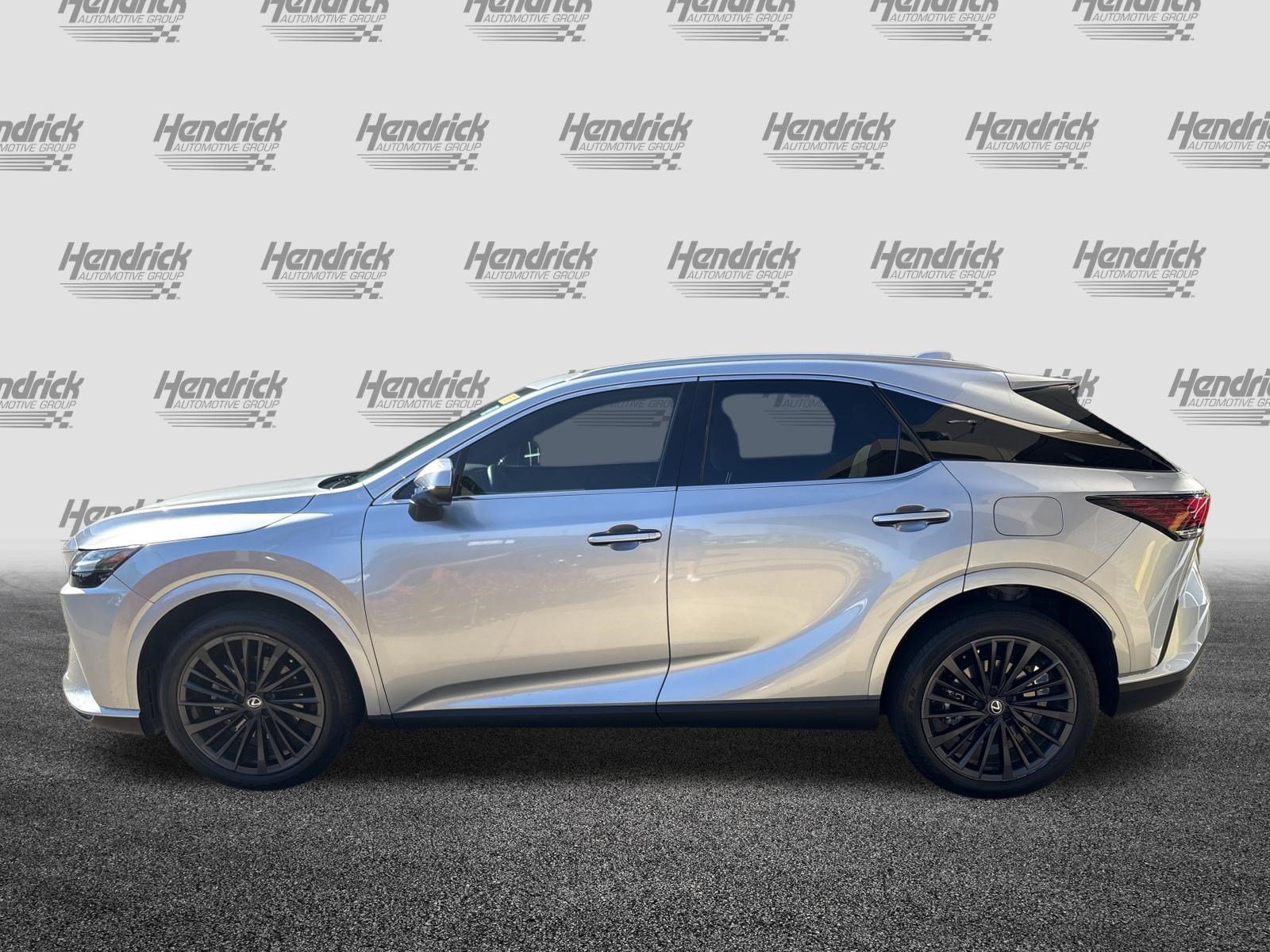 Used 2024 Lexus RX 350 Premium w/ Convenience Package FWD image 7