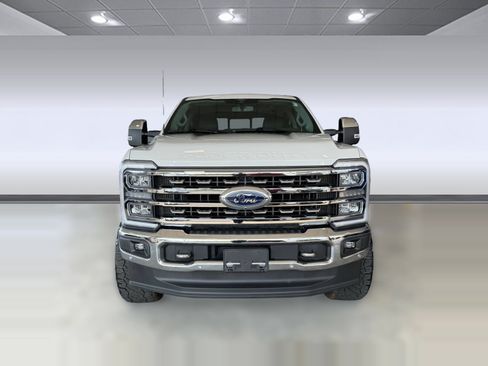 Certified 2024 Ford F250 Lariat w/ Lariat Ultimate Package AWD/4WD image 6