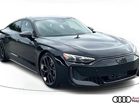 New 2026 Audi RS e-tron GT performance image 1