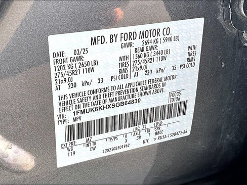 Used 2025 Ford Explorer ST-Line w/ ST-Line Street Pack AWD/4WD image 36