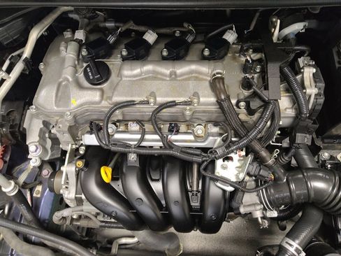 Used 2020 Toyota Corolla LE image 30