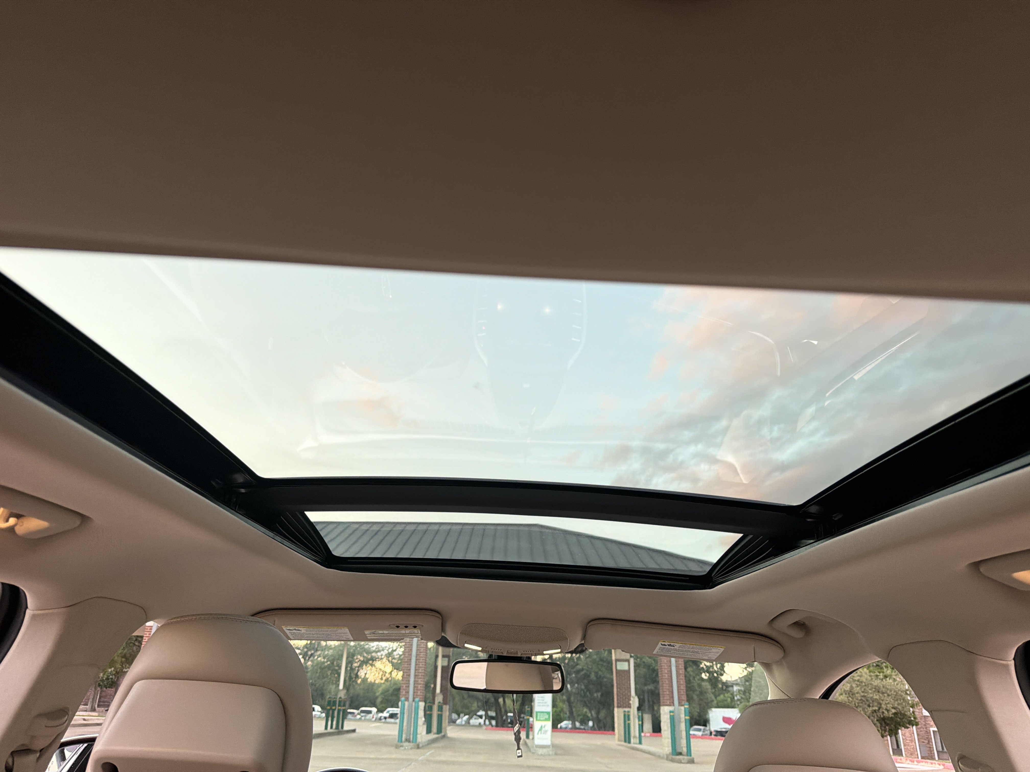 Used 2019 Lincoln MKC Reserve w/ MKC Climate Package FWD image 19