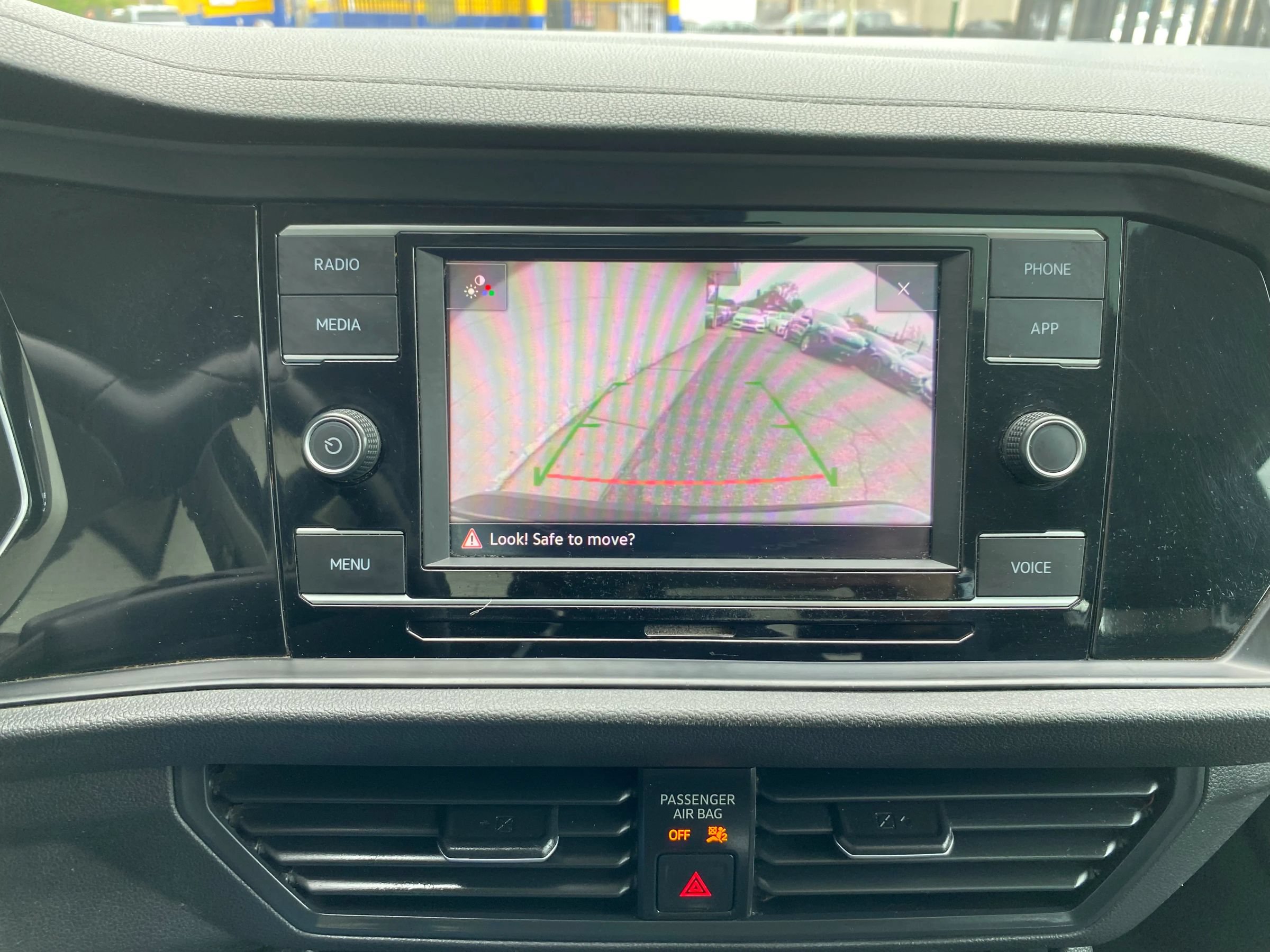 Used 2021 Volkswagen Jetta SE FWD image 18