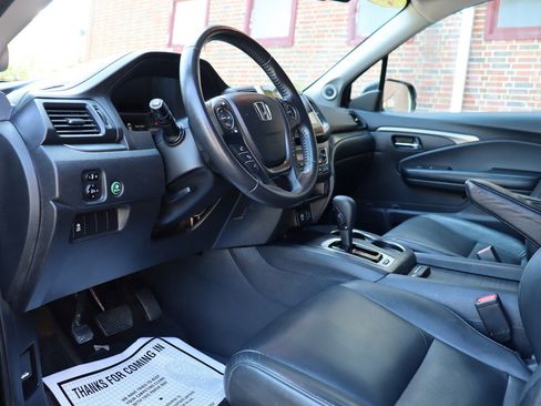 Used 2017 Honda Pilot EX-L image 10