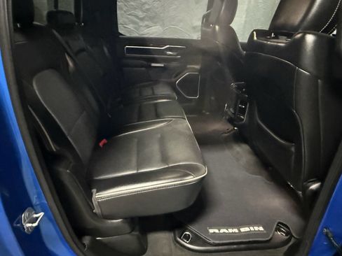 Used 2020 RAM 1500 Laramie w/ Sport Appearance Package AWD/4WD image 19