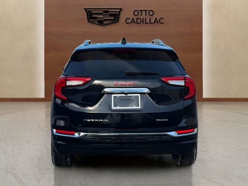 Used 2023 GMC Terrain Denali w/ Black Diamond Edition image 4