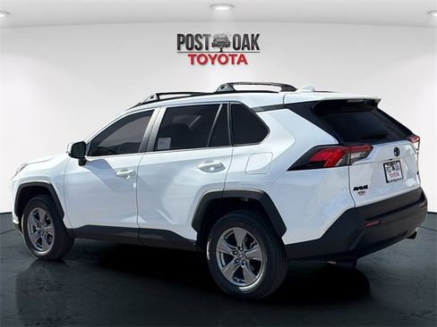 New 2025 Toyota RAV4 XLE image 5