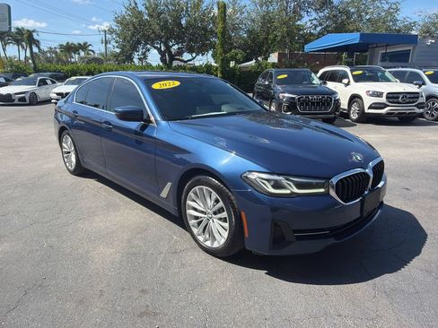 Used 2022 BMW 530i xDrive w/ Premium Package AWD/4WD image 7