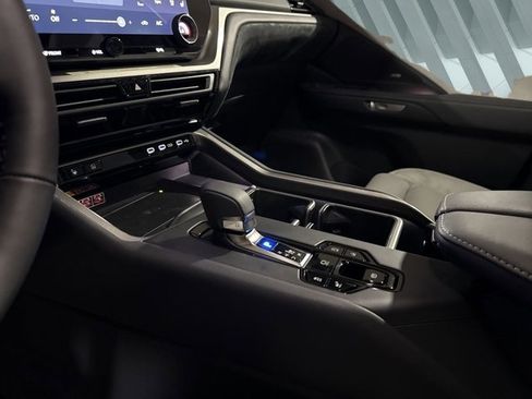 Certified 2026 Lexus TX 350 AWD w/ Technology Package image 19