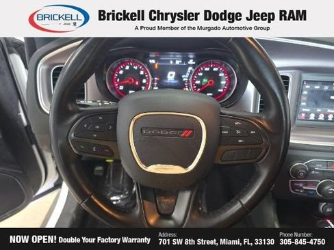 Used 2022 Dodge Charger SXT RWD image 12