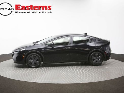 Used 2023 Toyota Prius LE FWD image 57