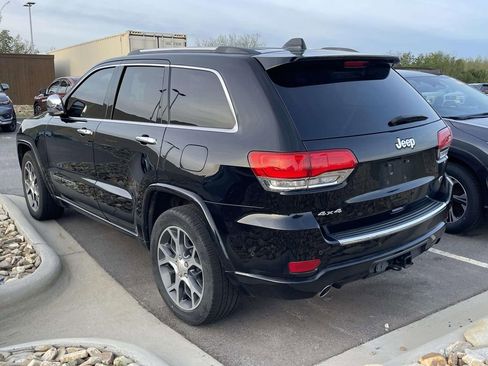 Used 2020 Jeep Grand Cherokee Overland image 3