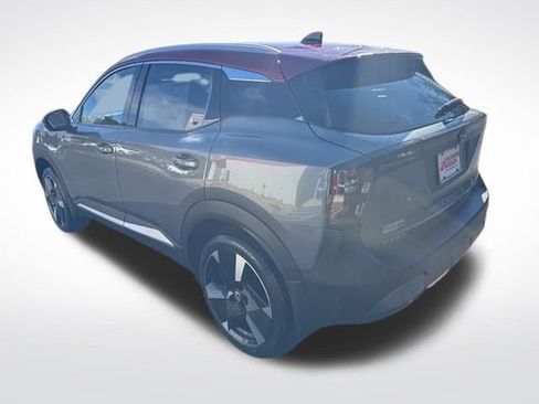 New 2026 Nissan Kicks SR w/ SR Premium Package AWD/4WD image 4