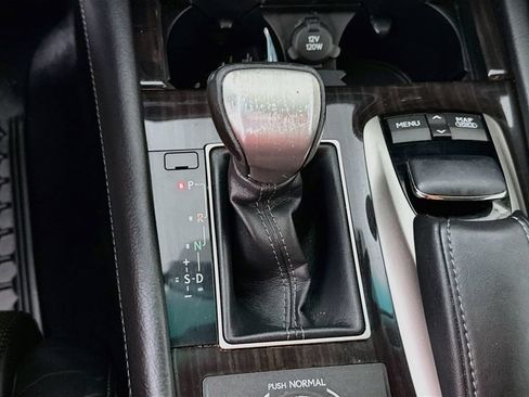 Used 2014 Lexus LS 460 AWD w/ Comfort Package image 23