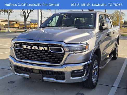 Certified 2025 RAM 1500 Lone Star image 3