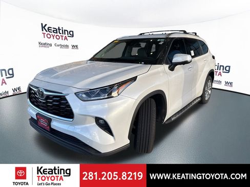 Used 2025 Toyota Highlander Limited image 3