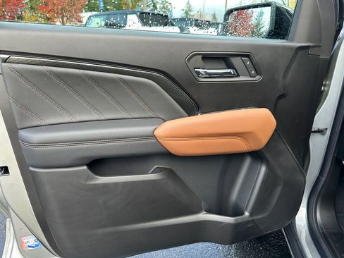 New 2026 GMC Canyon AT4 image 22