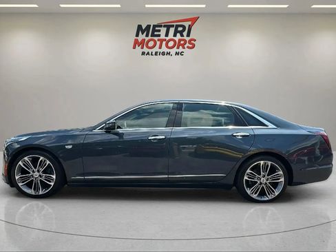Used 2020 Cadillac CT6 Luxury image 8