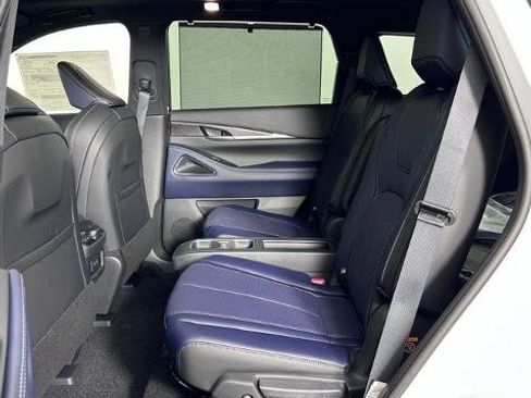 Certified 2026 INFINITI QX60 Sport w/ Dark Cargo Package AWD/4WD image 16