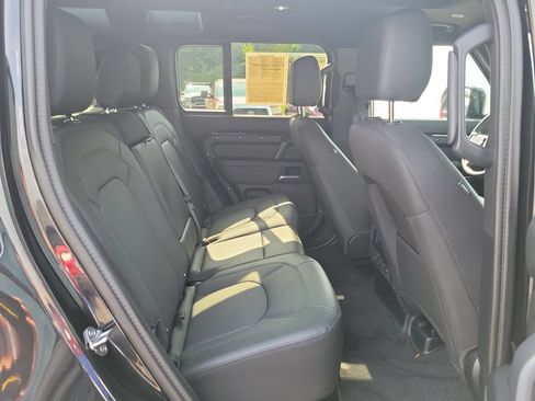 Used 2025 Land Rover Defender 110 S AWD/4WD image 35