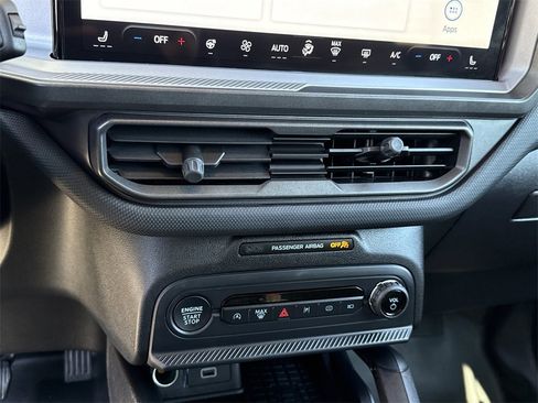 Used 2025 Ford Bronco Sport Badlands image 28