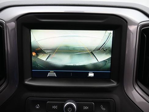 Used 2019 Chevrolet Silverado 1500 Custom w/ Custom Value Package image 15