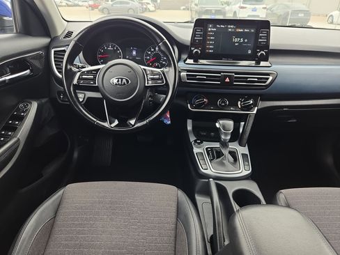 Used 2021 Kia Seltos S FWD image 26
